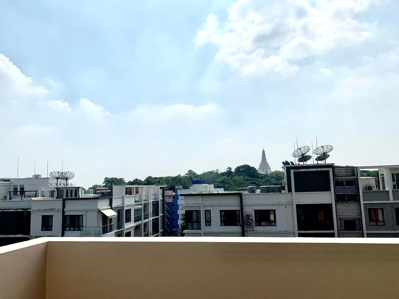 Rose Villa Hotel & Service Apartment Mianmar