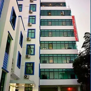 Hotel Corolla, Yangon